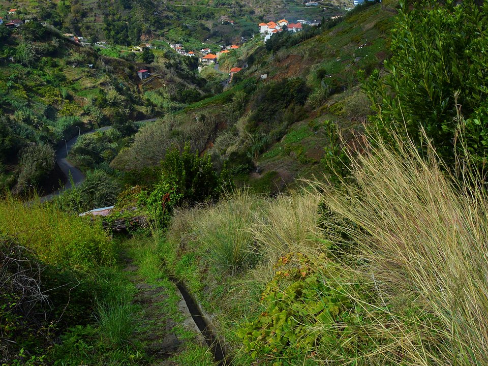 Channel ledge of Levada da Fajãzinha above the agricultural terraces of Boaventura