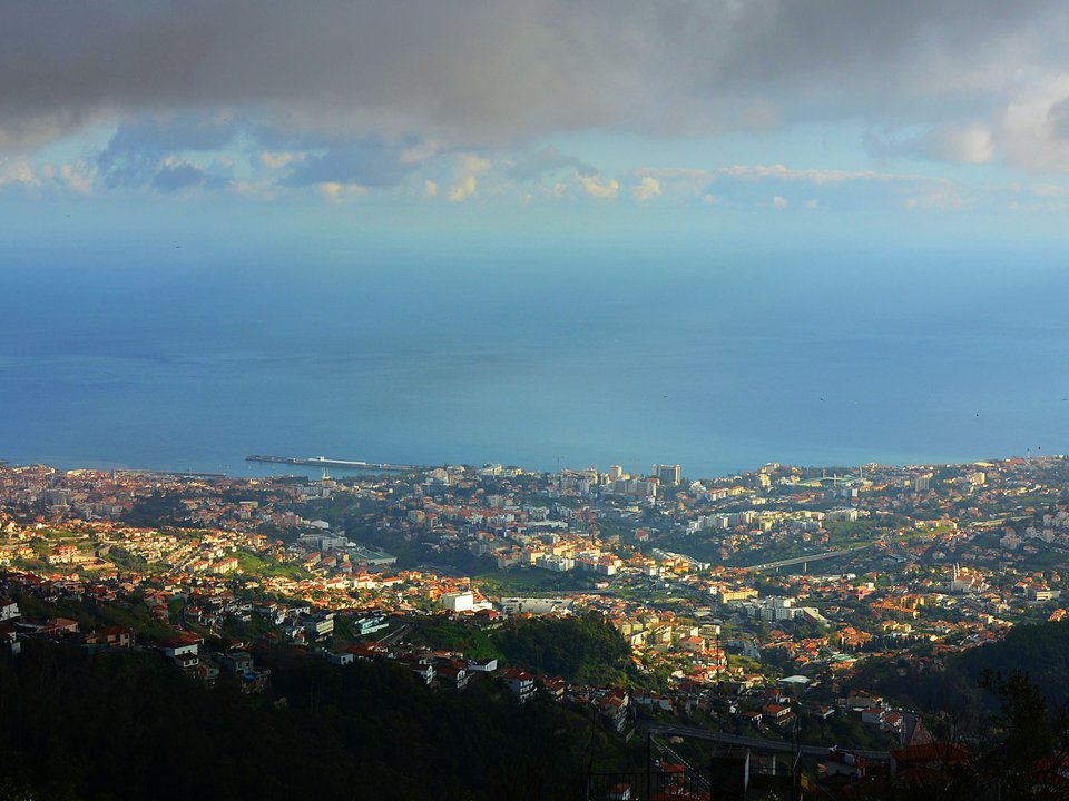 View over Funchal from Sítio da Barreira in the upper hills of Santo António