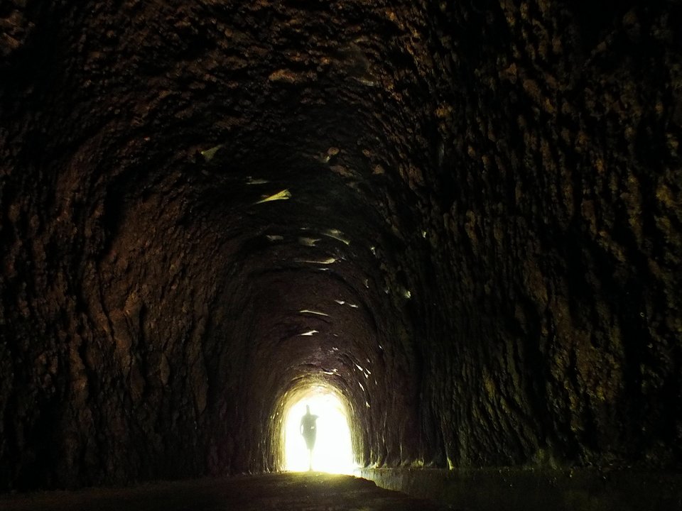 Contouring irrigation conduit of Levada dos Maroços approaching Sítio da Rochinha, Caniçal in Machico